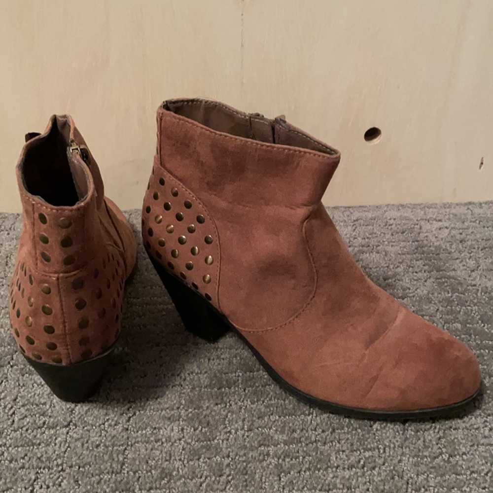 Sam And Libby Booties - Picture 4 of 4